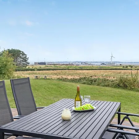 2 Bedroom Stunning In * Ebeltoft